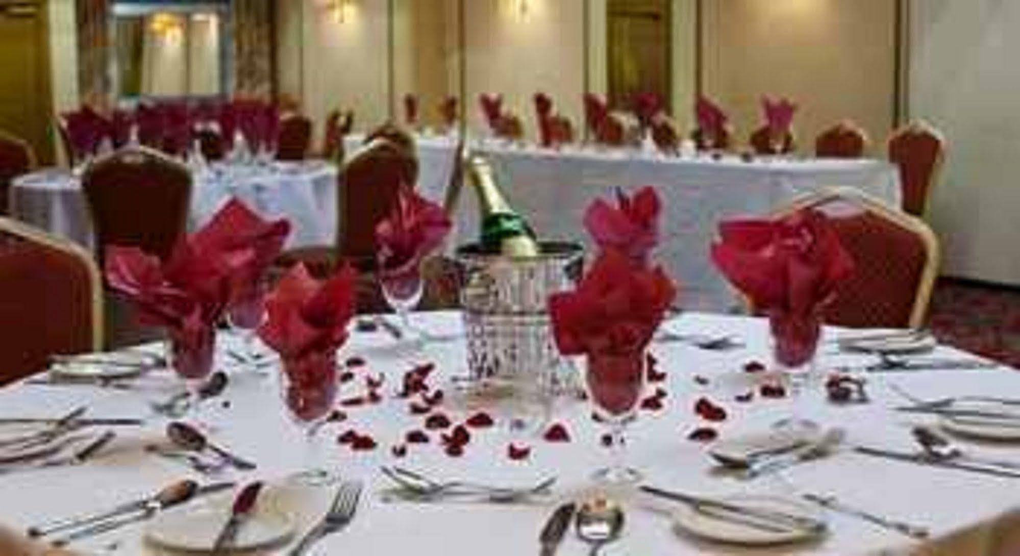Britannia Hotel וולברהאמפטון מראה חיצוני תמונה